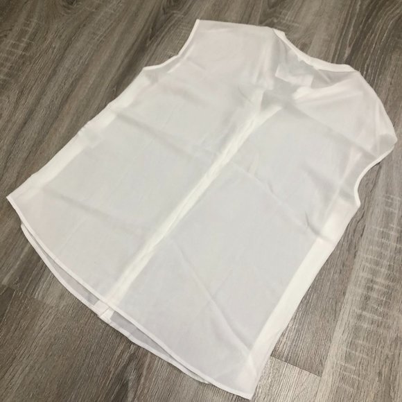 Reitmans NWT Sleeveless Blouse Sheer Size XS Button Top White - Picture 1 of 5